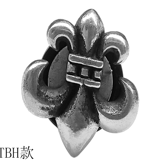 [MAGNETIC] Chrome Hearts Ear Rings