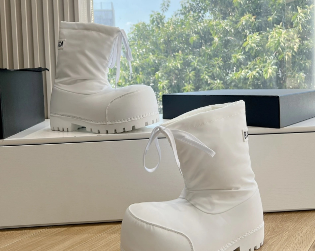 Balenciaga Alaska Ski Boots