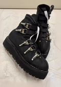Clasp Boots