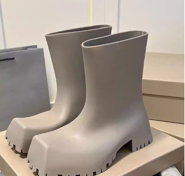 Balenciaga Trooper Boots